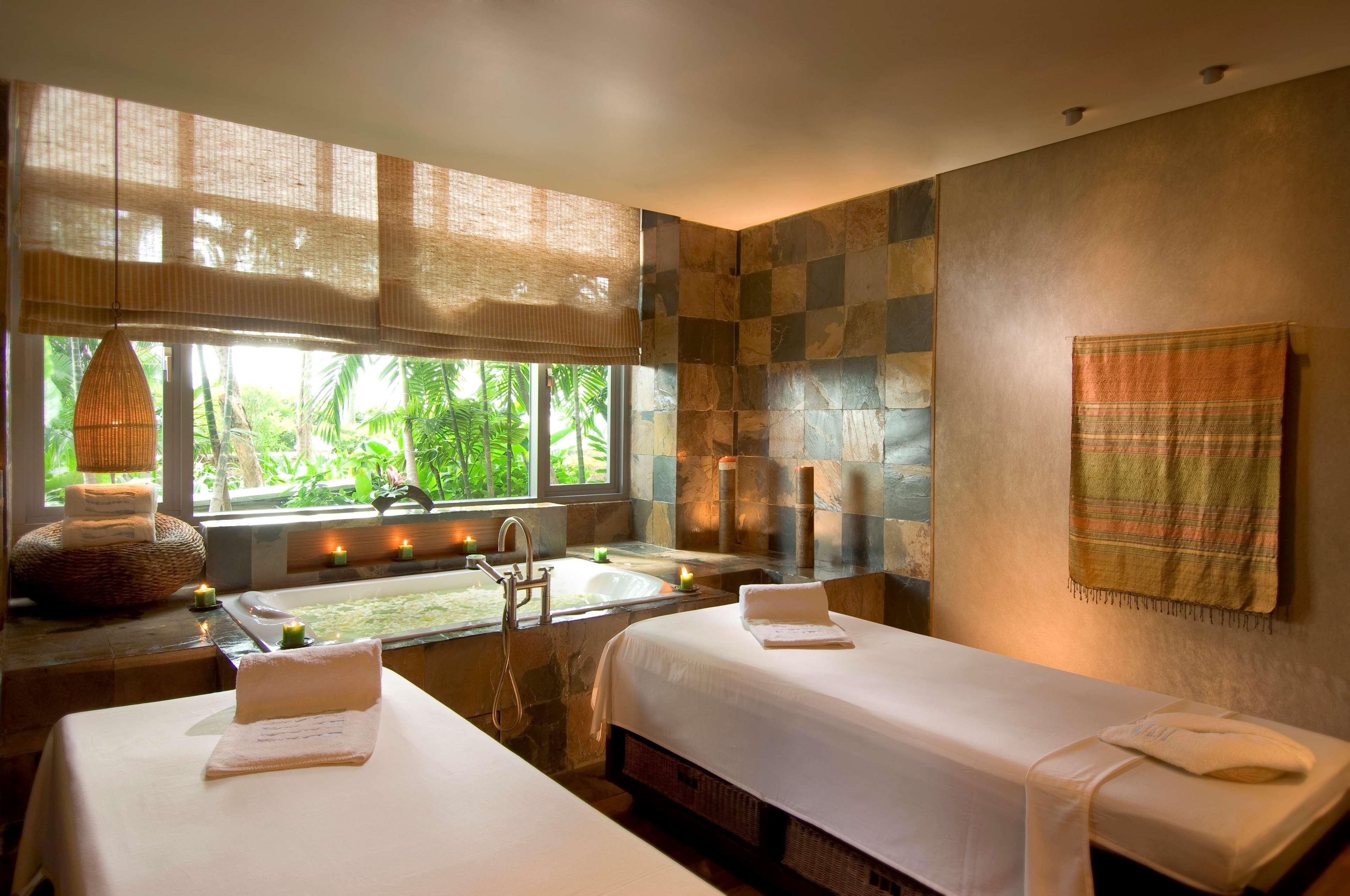 Conrad Bangkok Residences Bagian luar foto