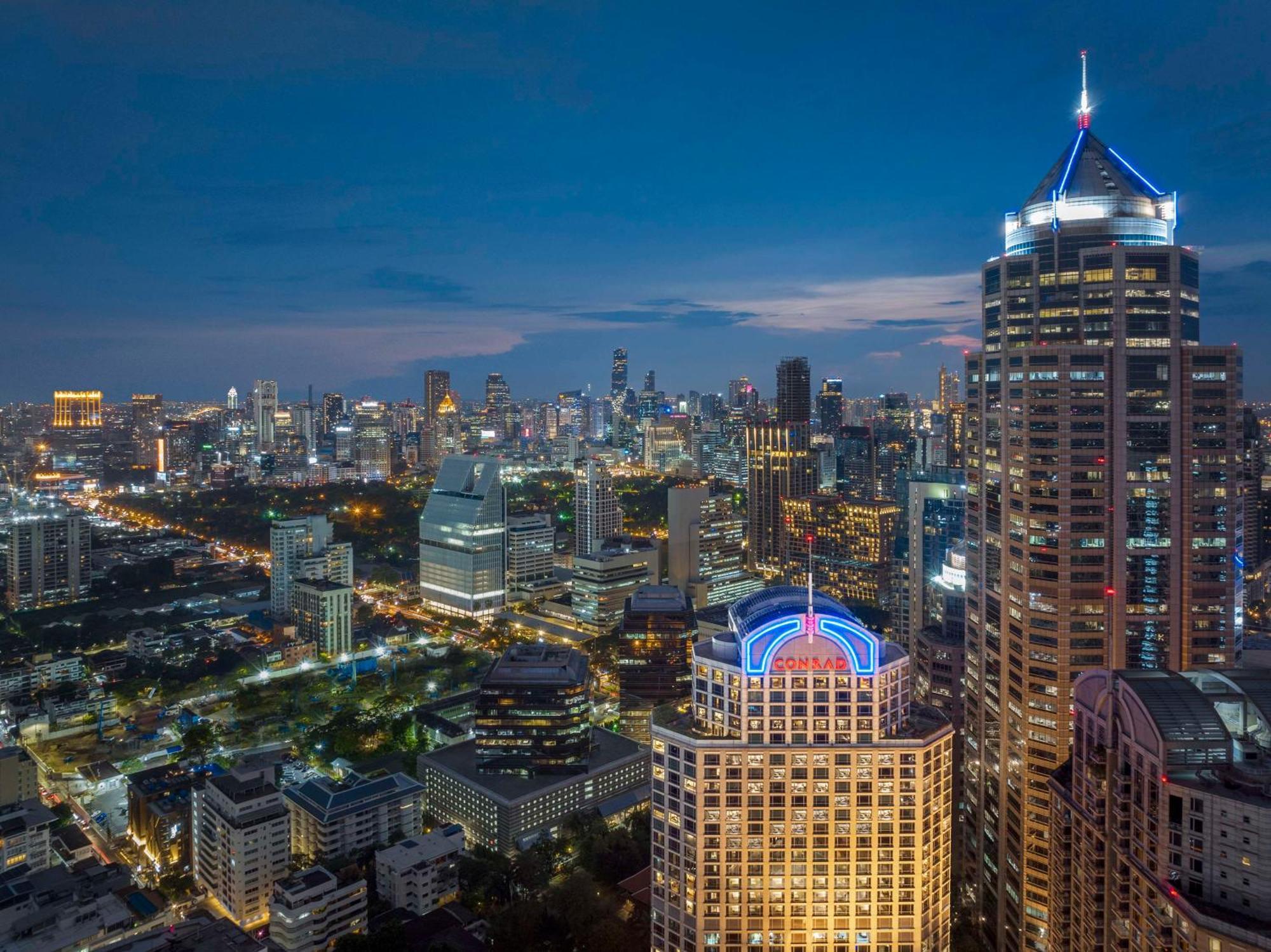 Conrad Bangkok Residences Bagian luar foto