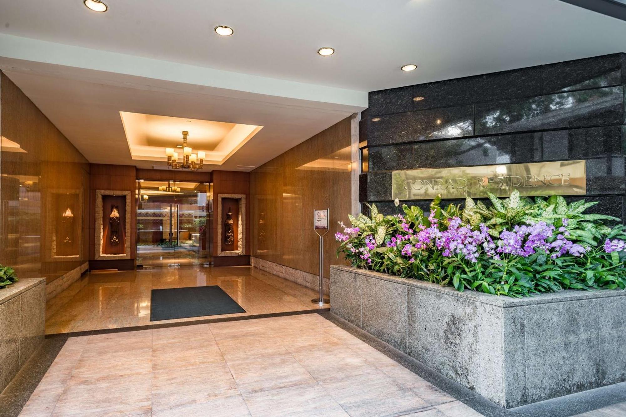 Conrad Bangkok Residences Bagian luar foto