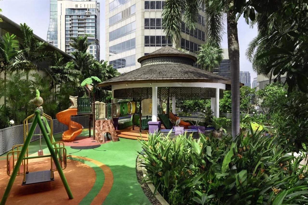 Conrad Bangkok Residences Bagian luar foto