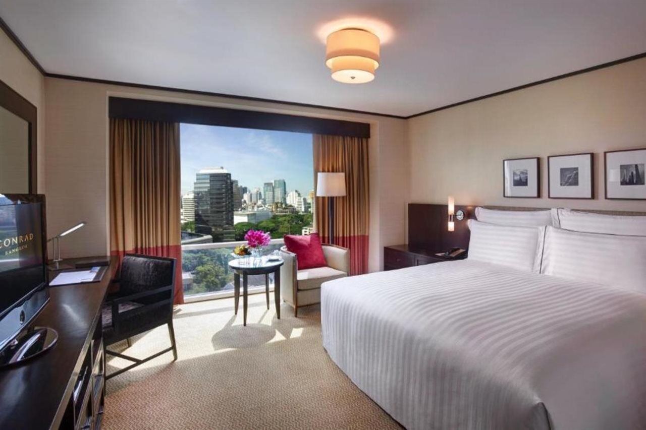 Conrad Bangkok Residences Bagian luar foto
